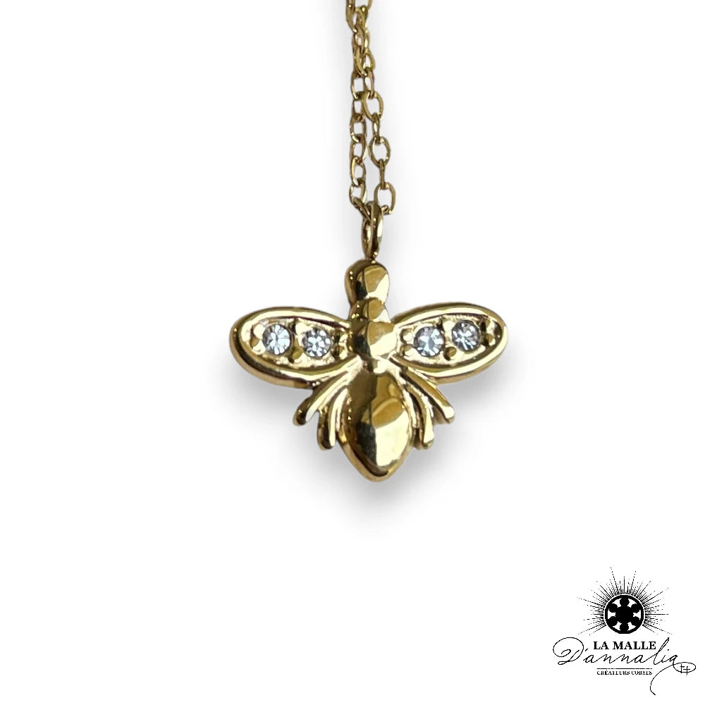 L'abeille corse symbole résilience bijou acier inoxydable La Malle d'Annalia Bastia
