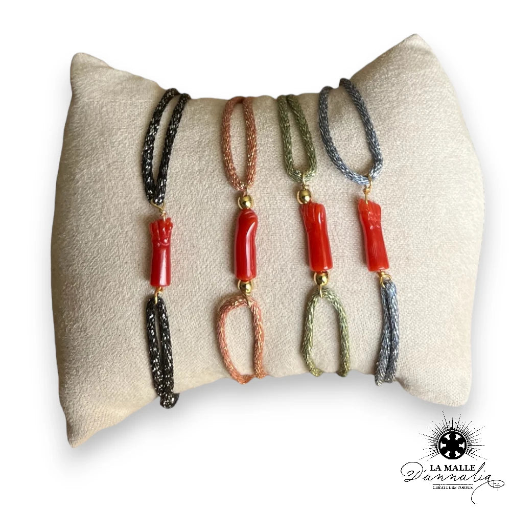 Bracelet corail main corail corail rouge cordon lurex cordon paillete corail veritable lamalledannalia