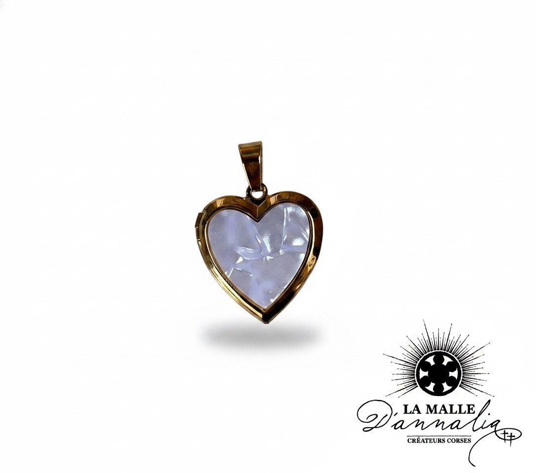 Pendentif cœur en or et nacre blanche irisée effet craquelé lamalledannalia