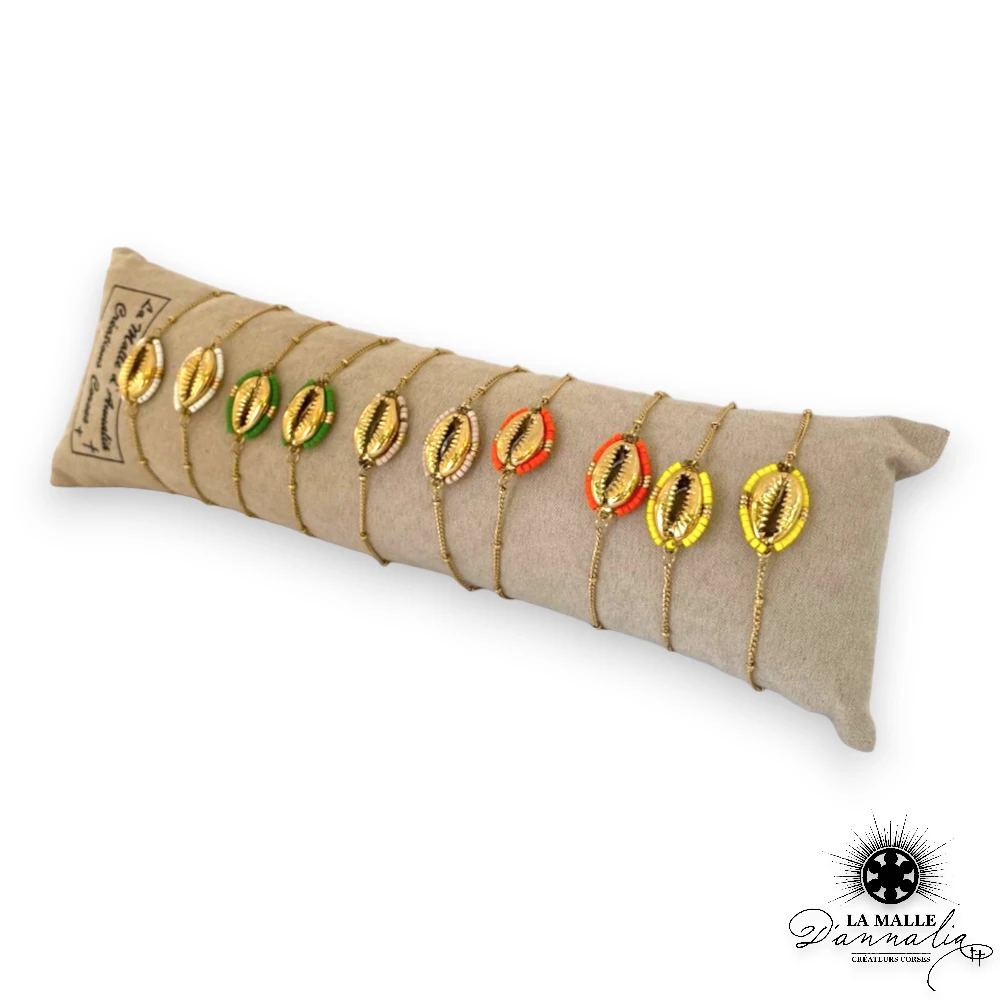 bijou cauri coloré lamalledannalia