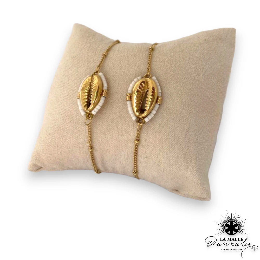 bijou cauri blanc lamalledannalia