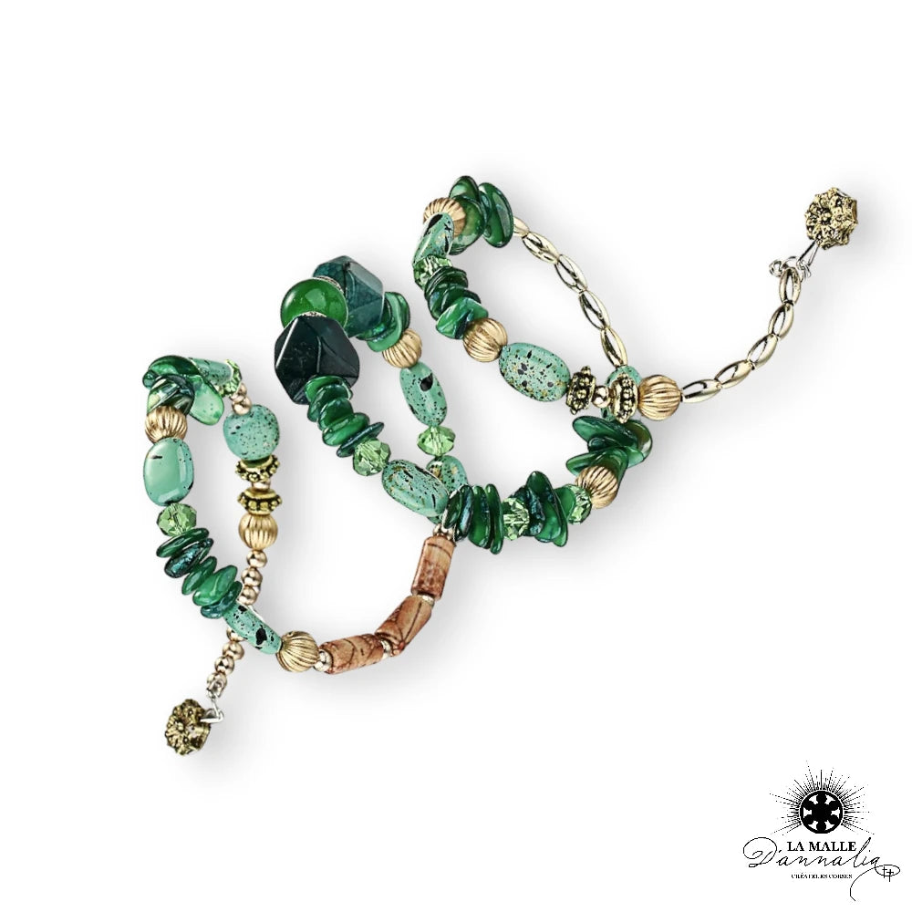 Bracelet fantaisie avec perles rouges