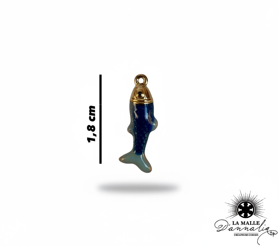 Breloque poisson bleu et doré de 1,8 cm pour création de bijoux lamalledannalia