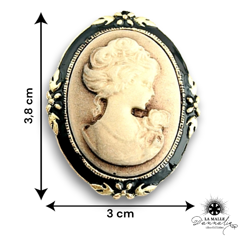 broche came vintage broche lamalledannalia