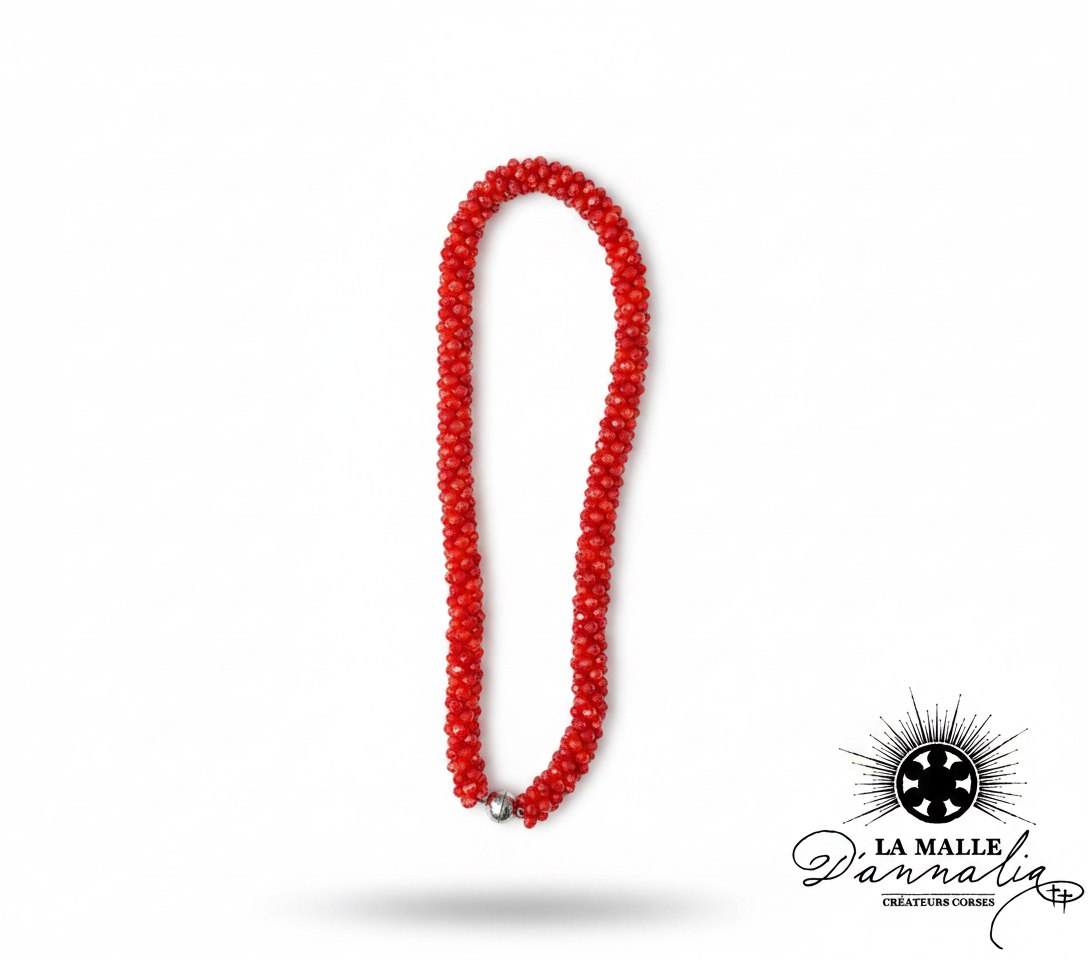 Collier en cristal à facettes orange corail avec fermoir argenté – La Malle d'Annalia