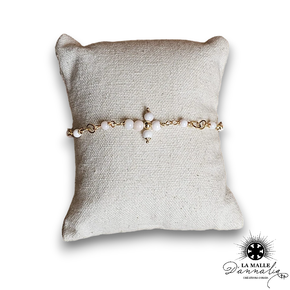 corail rose croix lamalledannalia