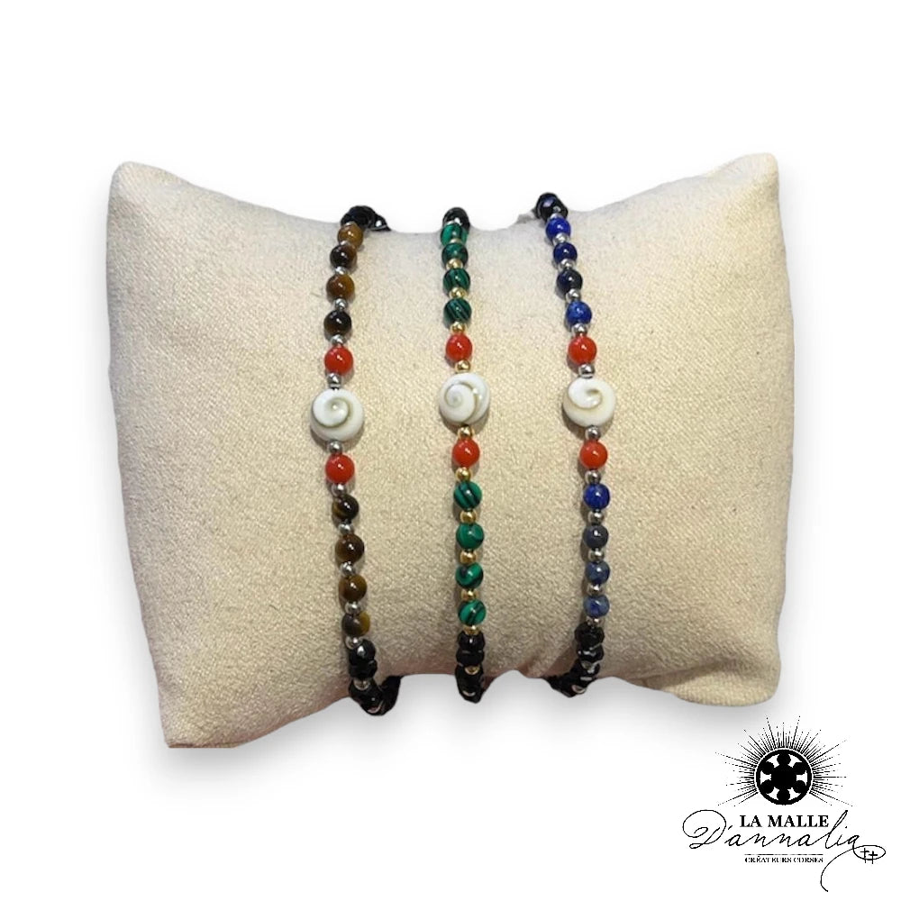 lamalledannalia-Bracelet-perle-corail-rouge-oeil-sainte-lucie-lapis-lazuli-malachite-oeil-tigre