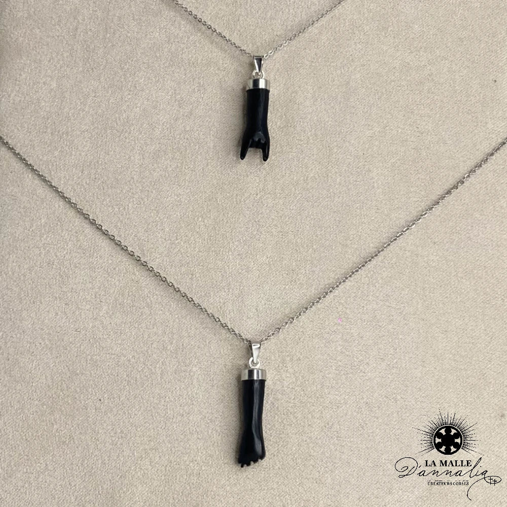 lamalledannalia-Collier-Acier-Main-corail-noir-Plaque-Or