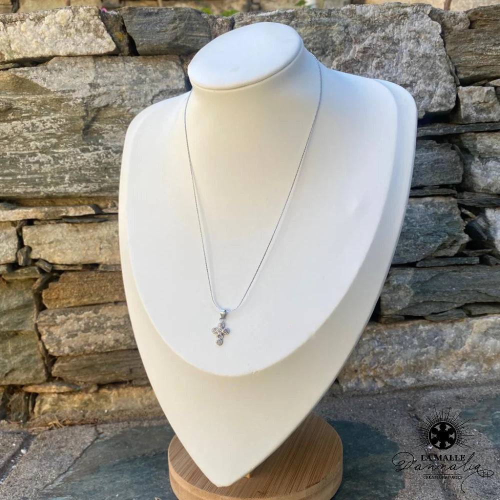 lamalledannalia-bijoux-collier-croix-strass-buste-acier-inoxydable-argent