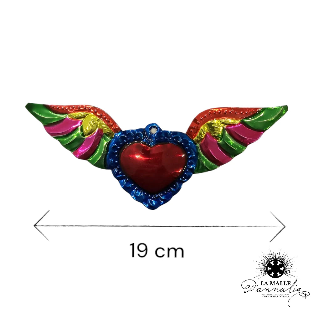 lamalledannalia-ex-voto-metal-repousse-mexique-mexicain-guadalupe-decoration-mural-coeur-rouge-aile