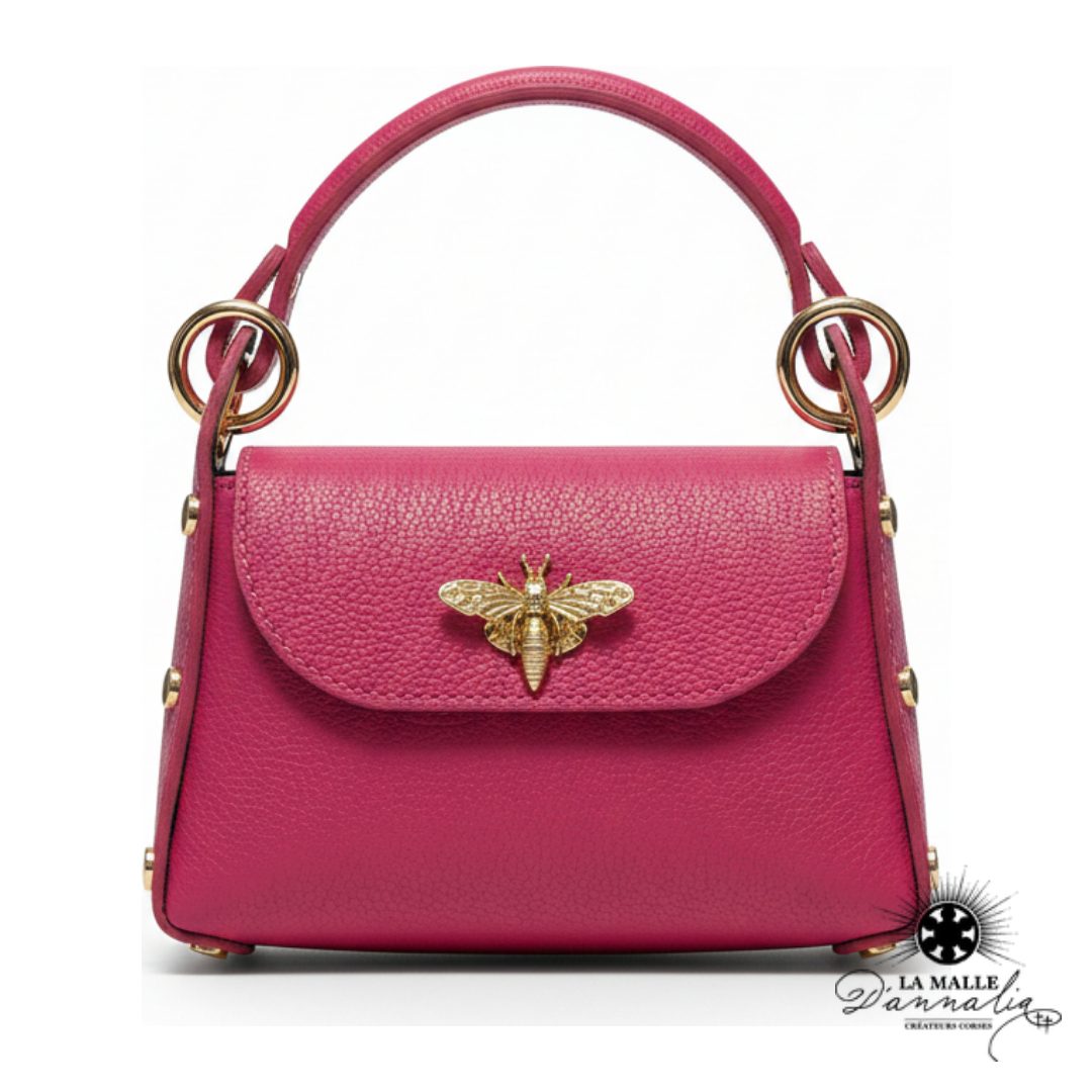 Sac cuir véritable fuchsia fermoir abeille dorée bandoulière chaînette La Malle d'Annalia Bastia