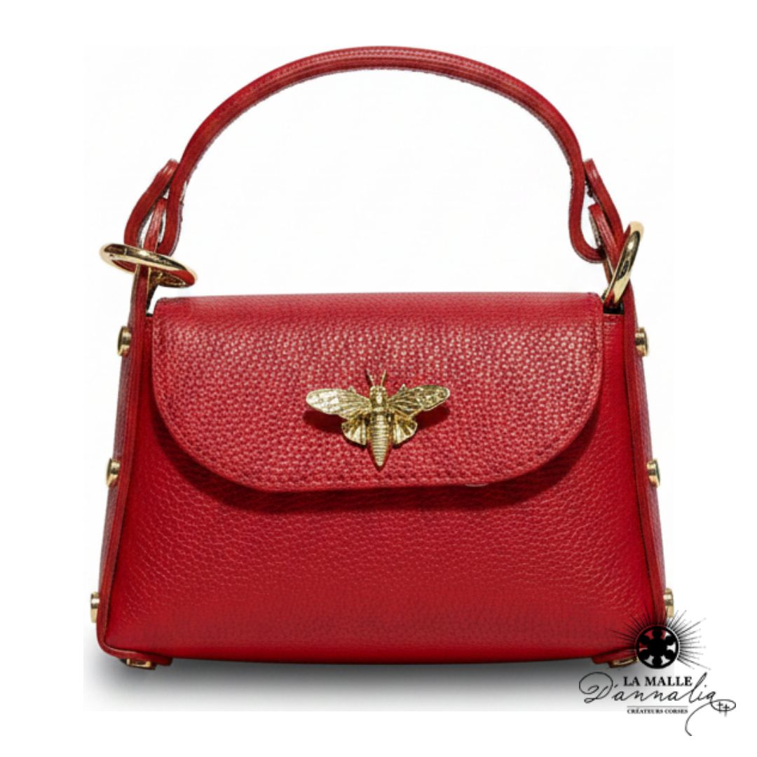 Sac cuir véritable rouge fermoir abeille dorée bandoulière chaînette La Malle d'Annalia Bastia