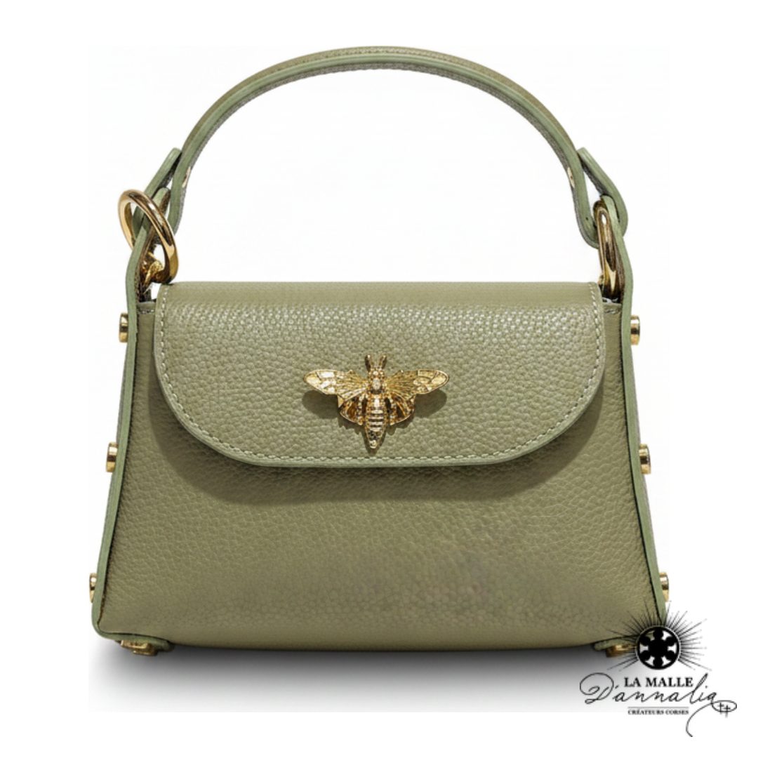 Sac cuir véritable vert fermoir abeille dorée bandoulière chaînette La Malle d'Annalia Bastia