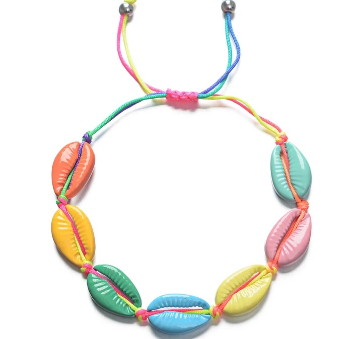 MOREA : Bracelet fin avec coquillages :