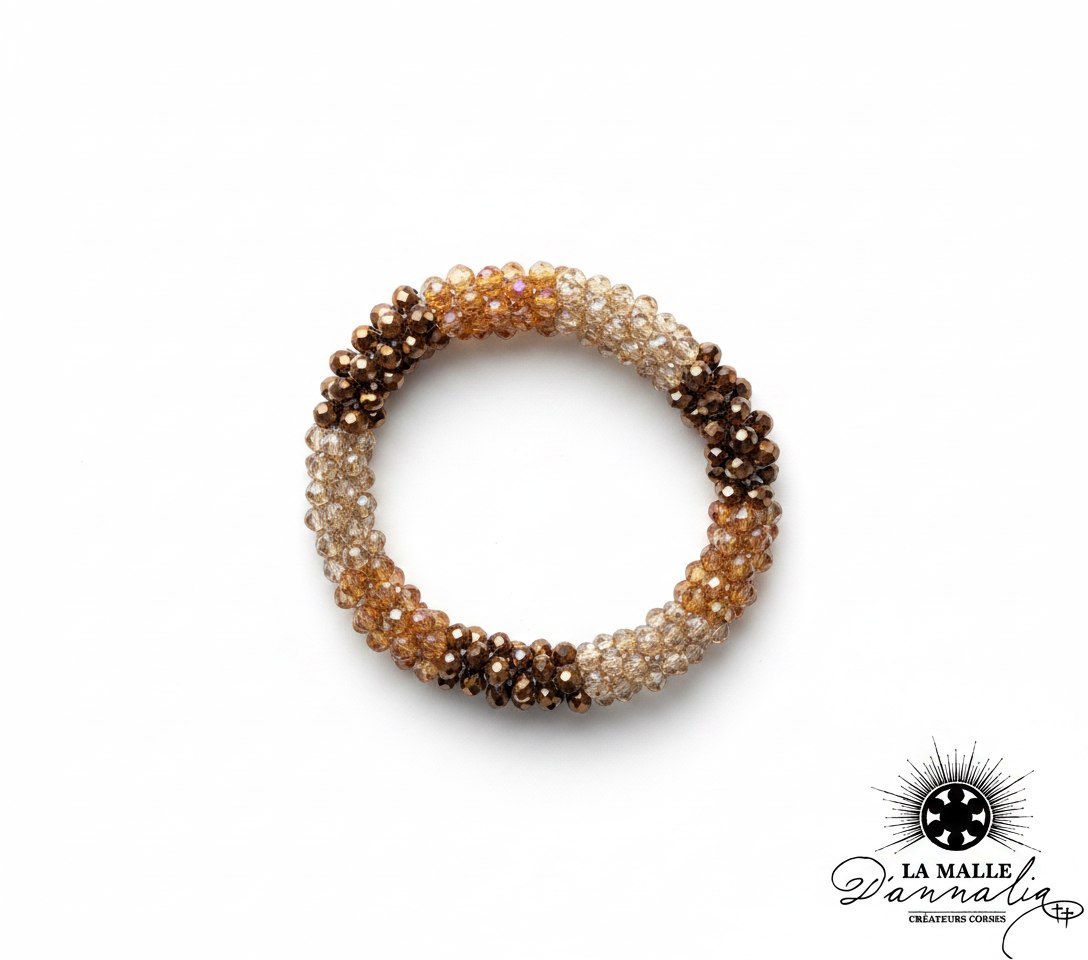 Bracelet en perles facettées aux tons marron, doré et beige alternés lamalledannalia