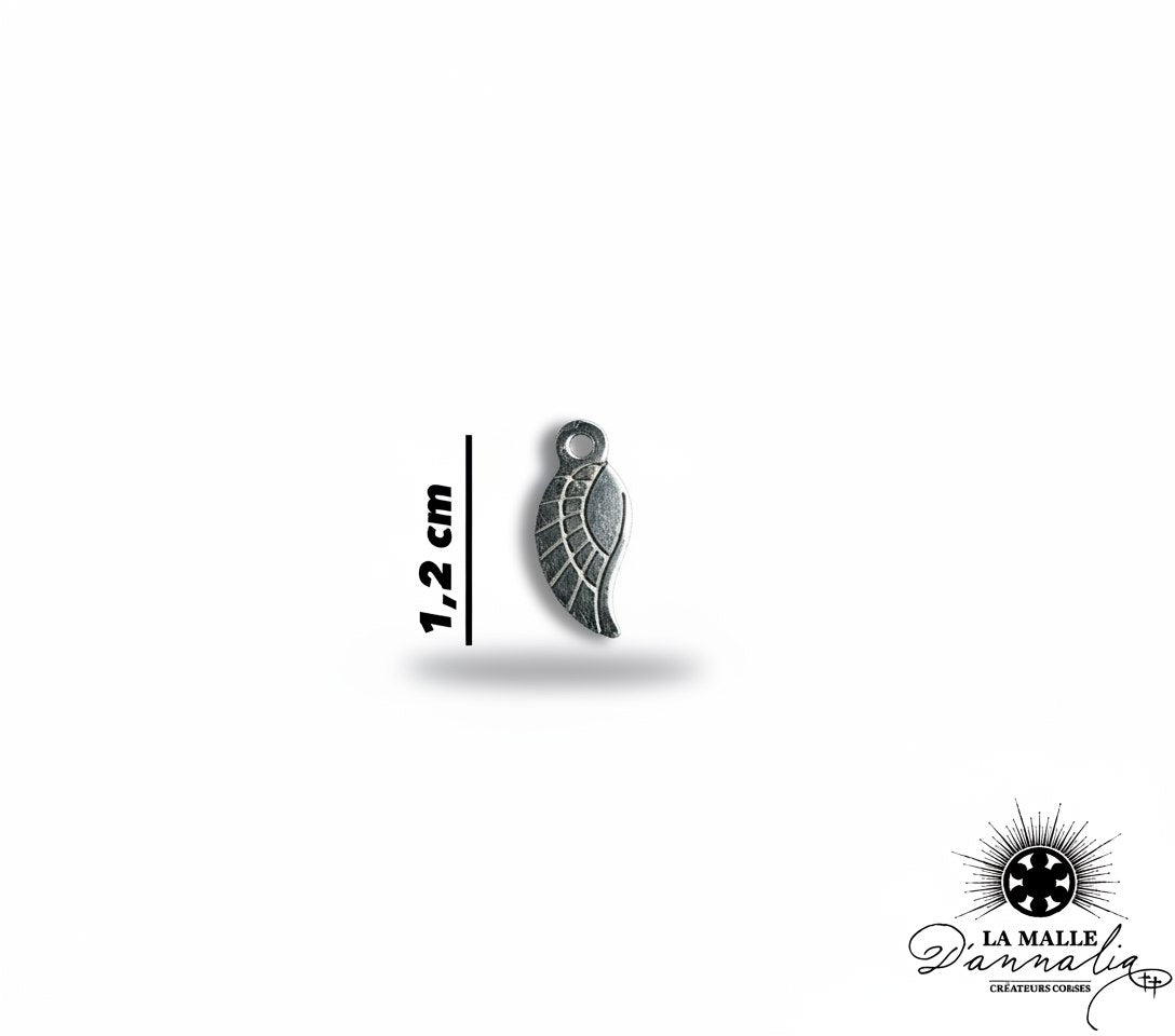 Breloque aile d'ange en métal argenté 1,2 cm pour création bijoux lamalledannalia