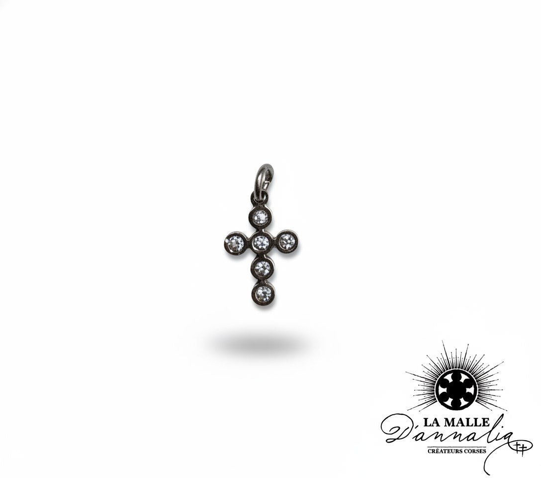 breloque croix argentée sertie strass transparents charm foi scintillant acier La Malle d'Annalia