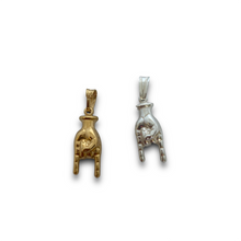 Charger l&#39;image dans la galerie, Pendentif main corne en argent 925
