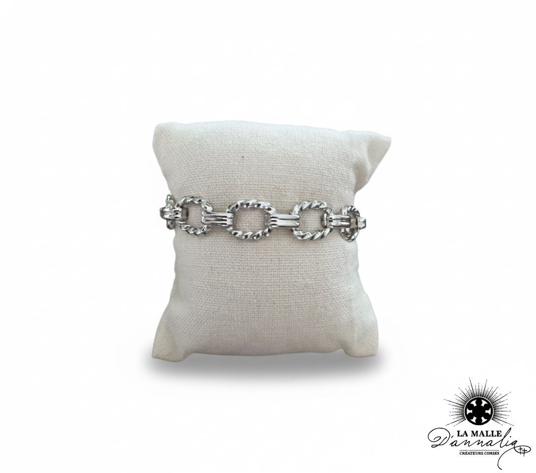 bracelet-argent-chaine-maillons-torsade-coussin-beige-la-malle-dannatia