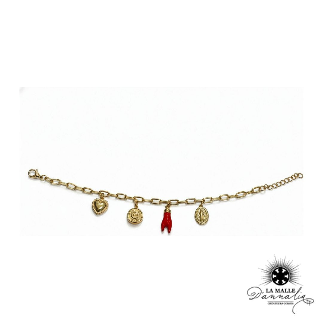 Bracelet breloques cœur, main cornue, Vierge Marie et douille recyclée doré, porte-bonheur corse — La Malle d'Annalia Bastia