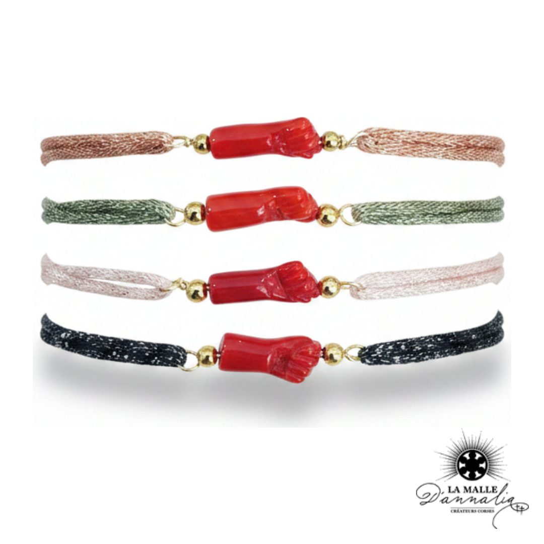 Bracelet main  en  corail (enfant)