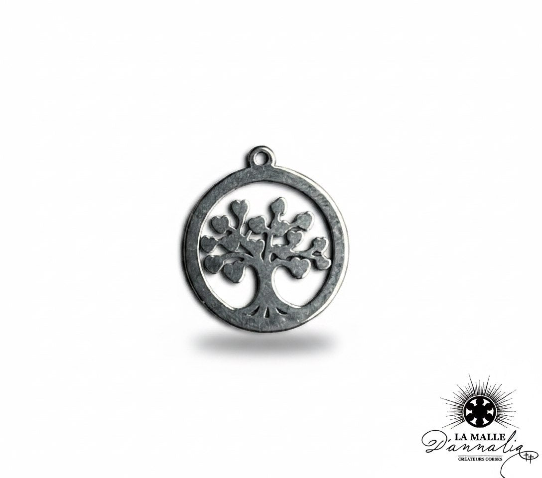 Pendentif breloque rond en métal argenté avec motif arbre de vie et cœurs lamalledannalia