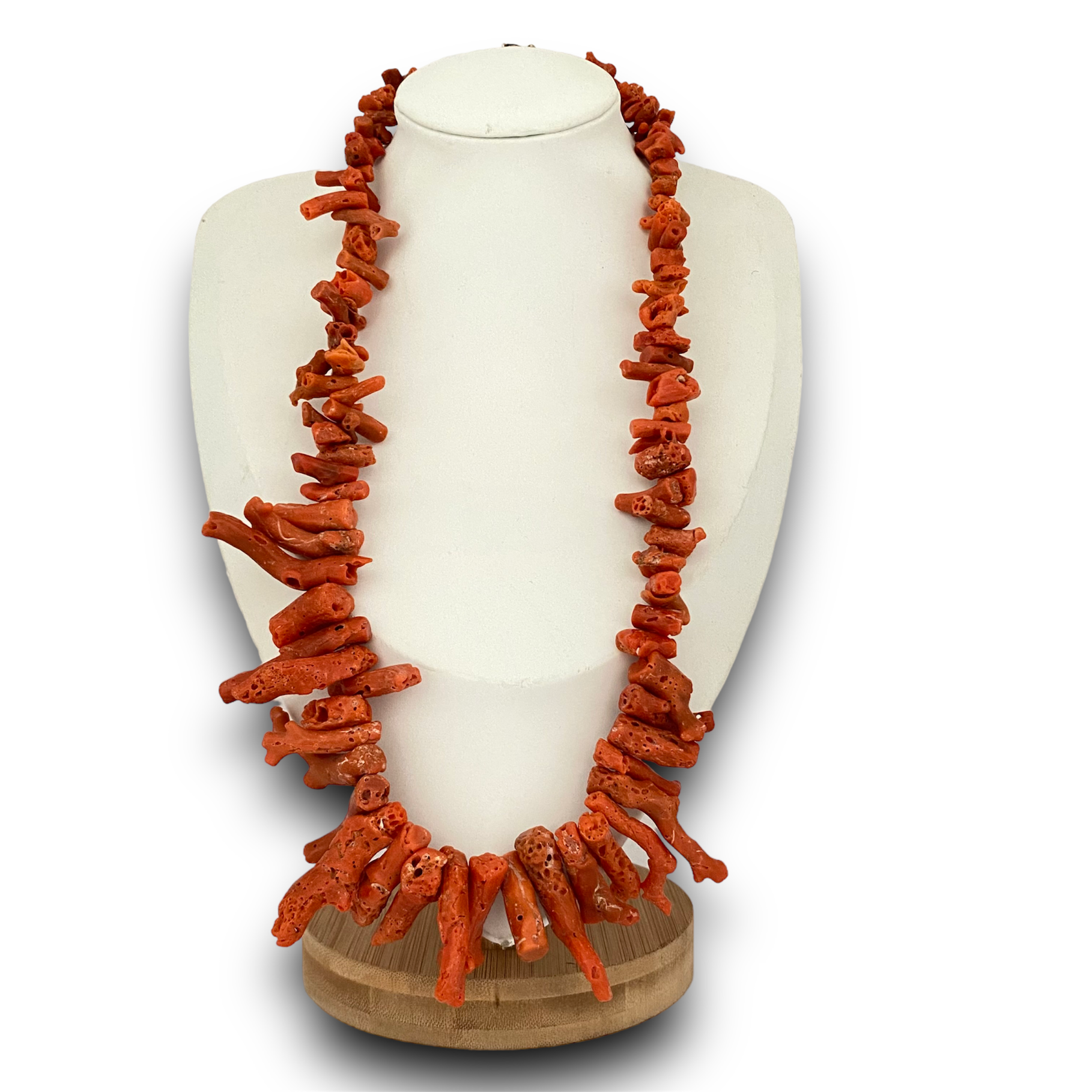 UNICA : collier en morceaux de corail brut