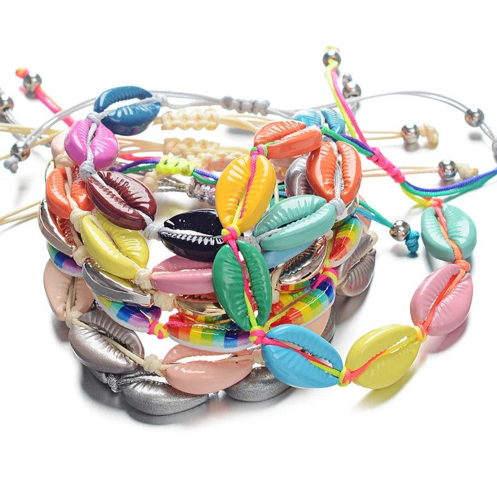 MOREA : Bracelet fin avec coquillages :